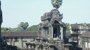 Angkor_Wat_as_8_.JPG